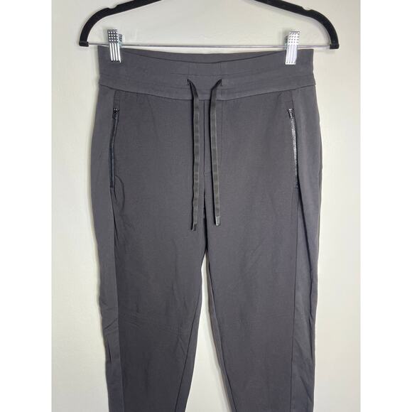 Athleta Headlands Hybrid Trek Jogger Black Pant Pockets Women's 2 XS Trail Gym - Picture 4 of 12